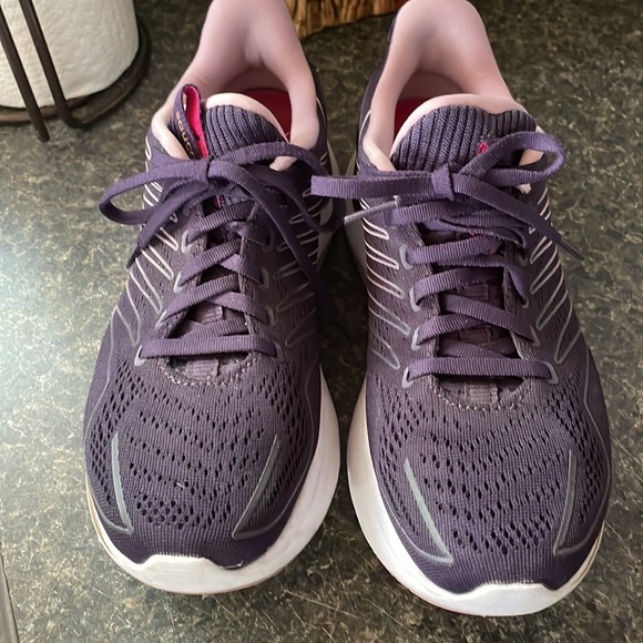 Saucony Endorphin Shift Running Shoes - Picture 2 of 7